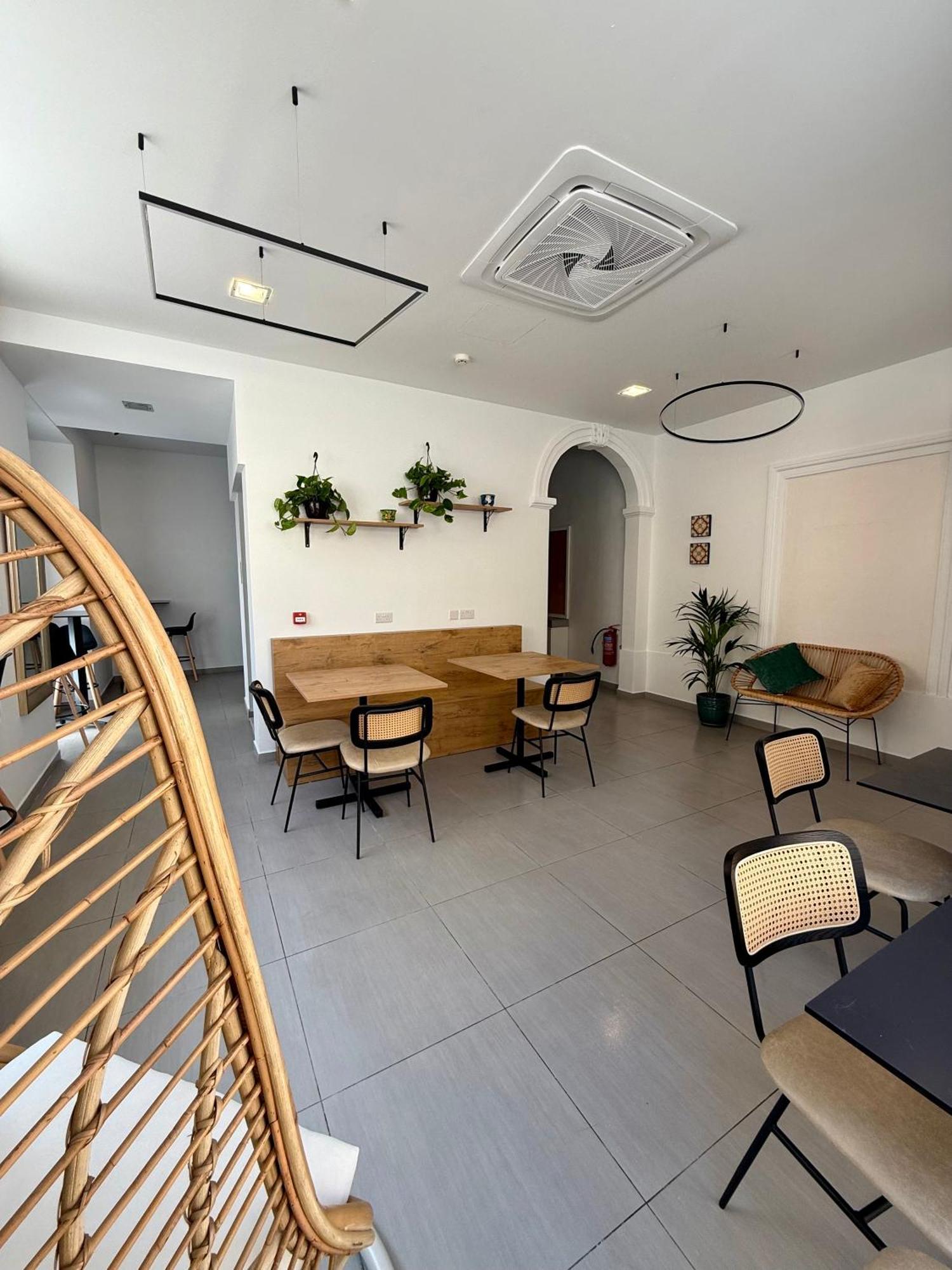 Auberge de jeunesse People & Places *